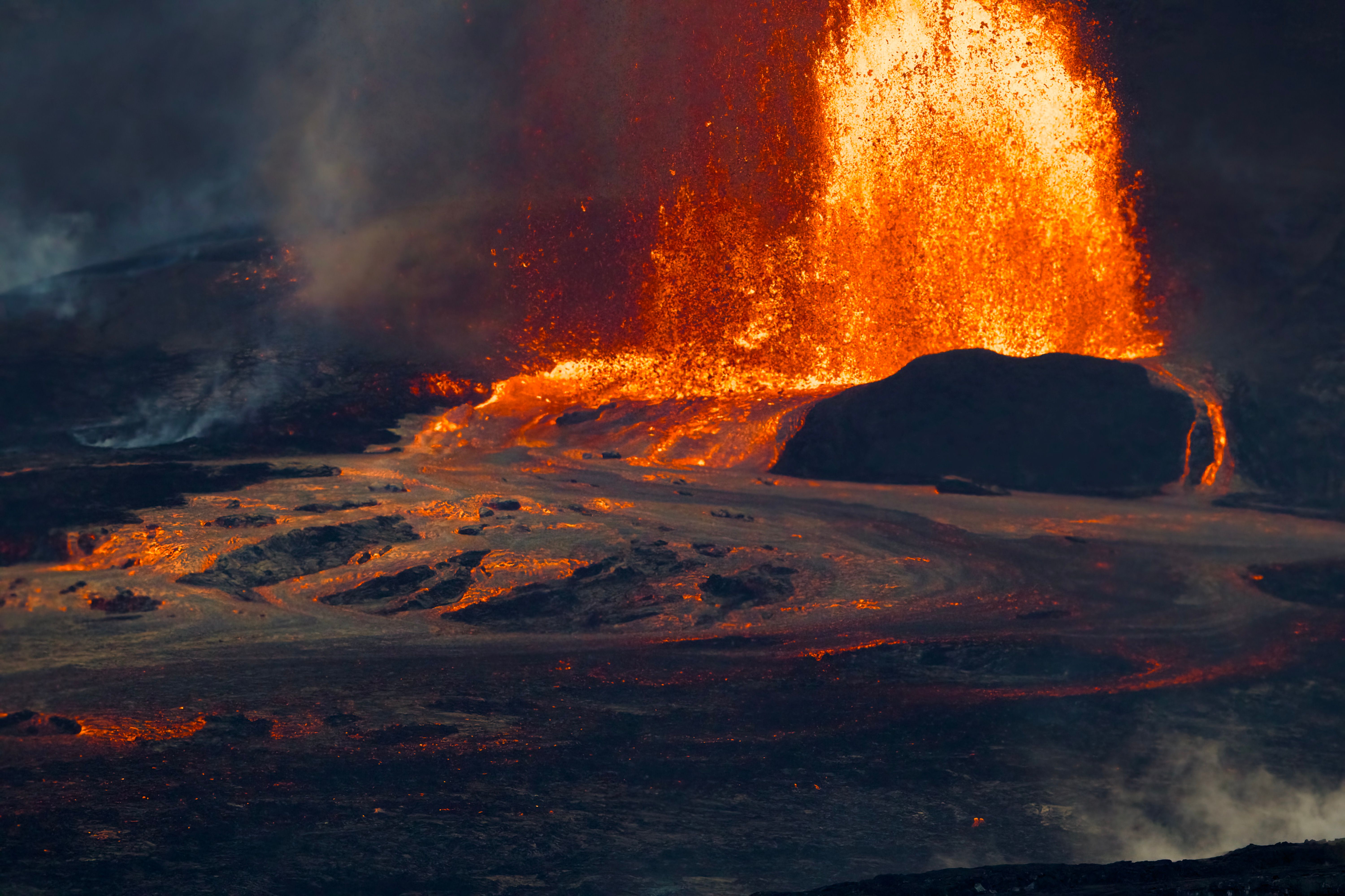 liz-fang-volcano-header.jpg